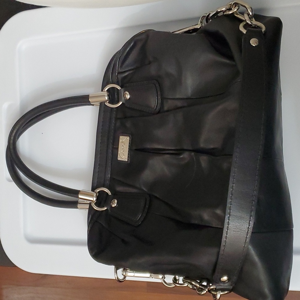 Purse, wristlet